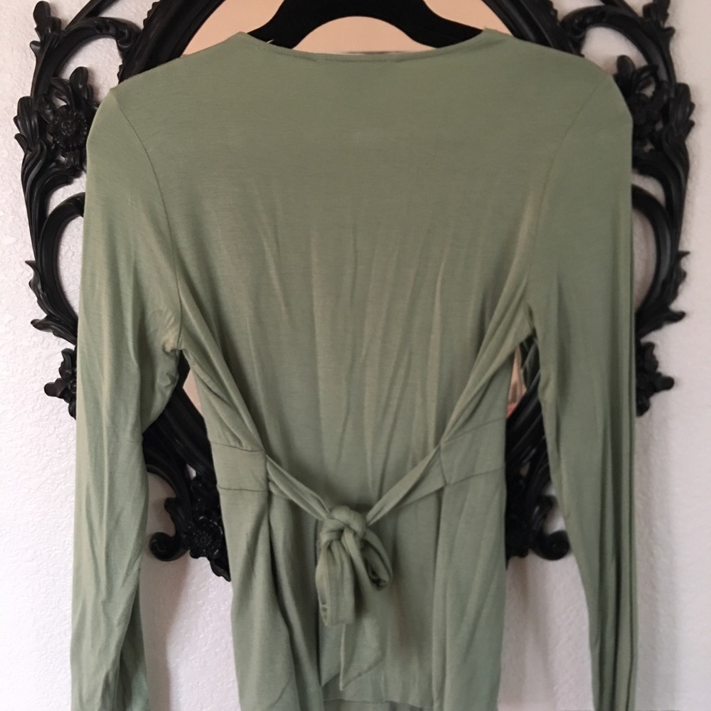 Chantilly Lace Trimmed LS Top - Picture 3 of 5